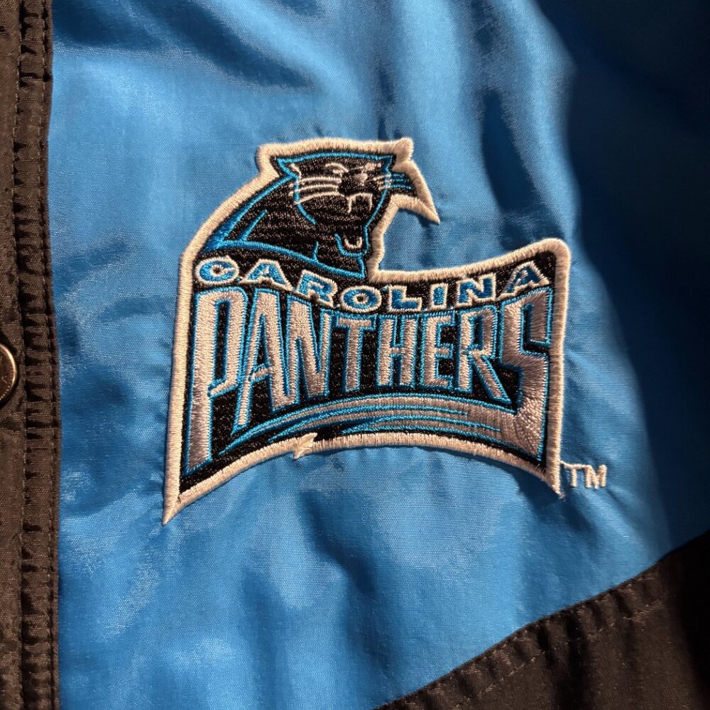 Vintage Game Day Carolina Panthers Embroidered Puffer‎ Jaceket - Picture 5 of 6